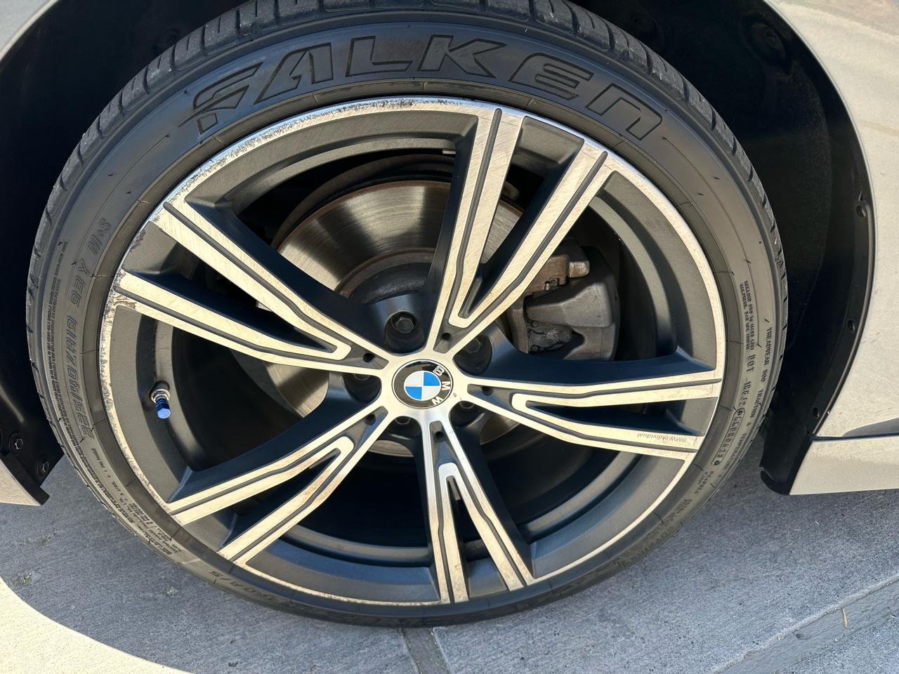BMW 3-Series 330i 2019