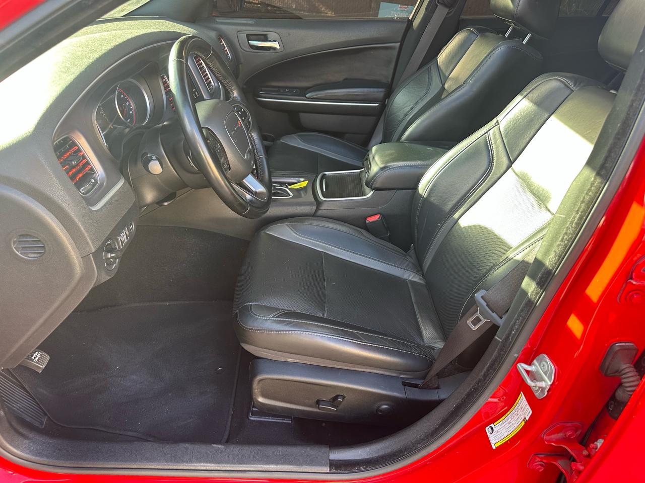 Dodge Charger 4dr Sdn SXT Plus RWD 2022