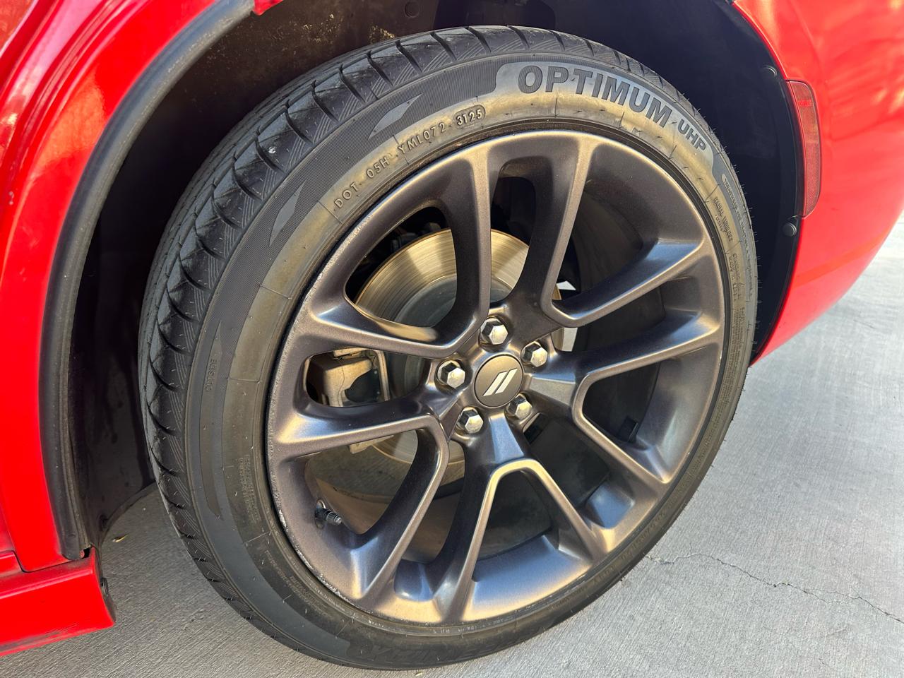 Dodge Charger 4dr Sdn SXT Plus RWD 2022