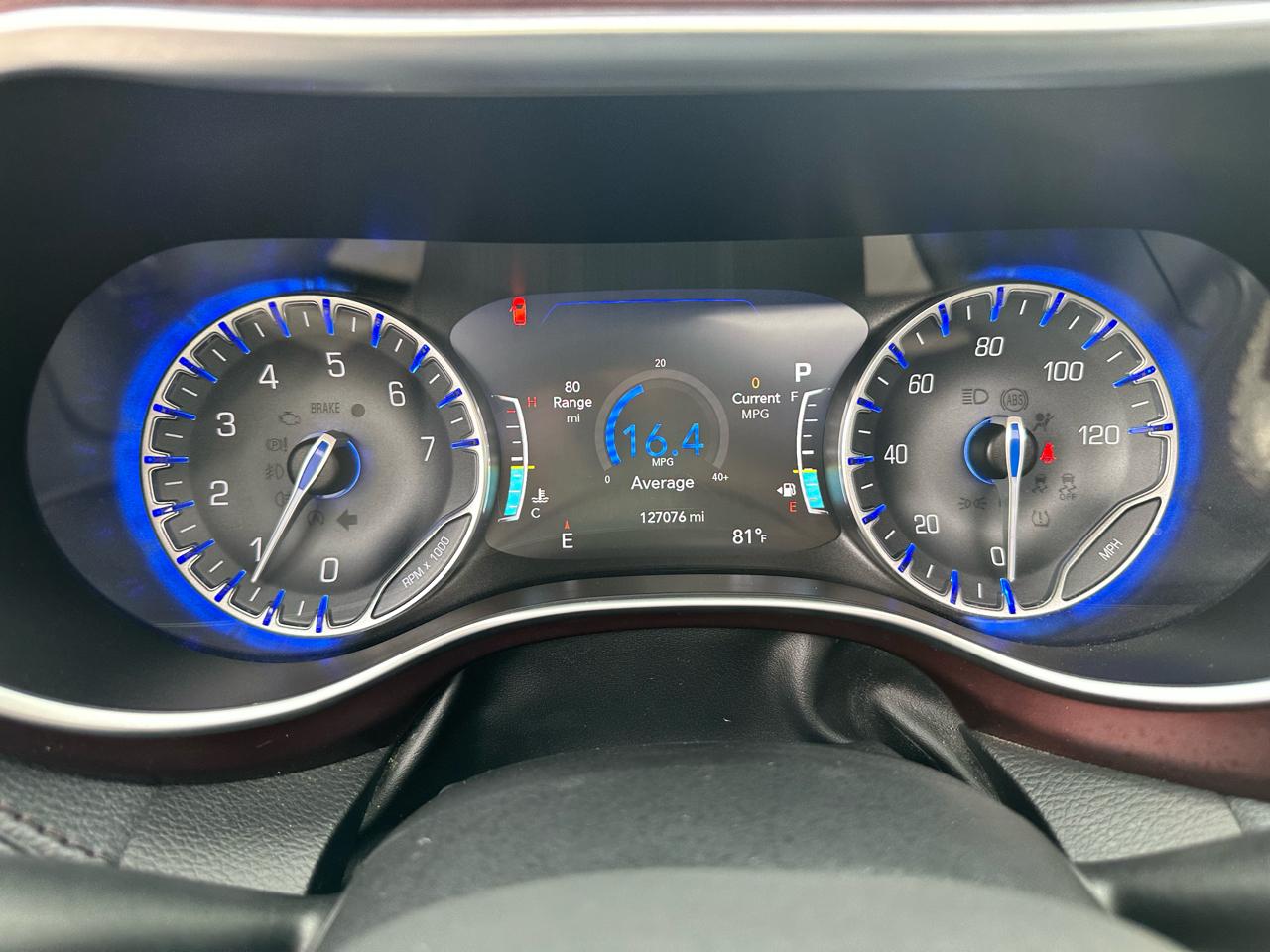 Chrysler Pacifica Limited 2017