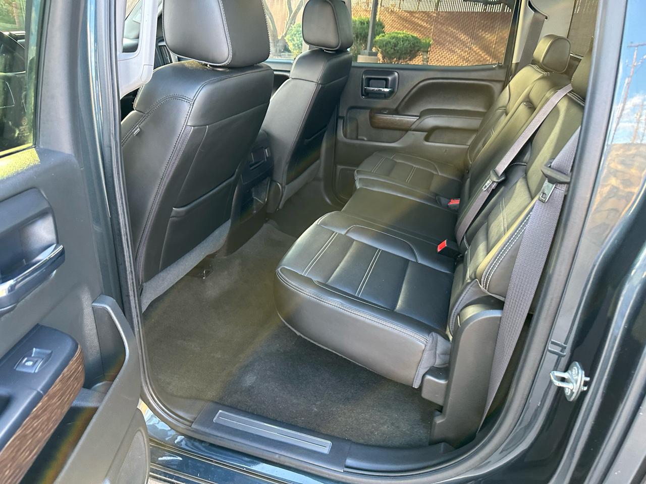 GMC Sierra 1500 Denali Crew Cab Short Box 4WD 2017