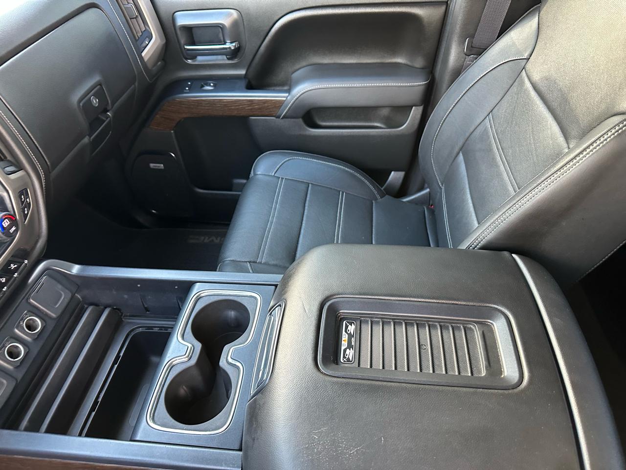 GMC Sierra 1500 Denali Crew Cab Short Box 4WD 2017