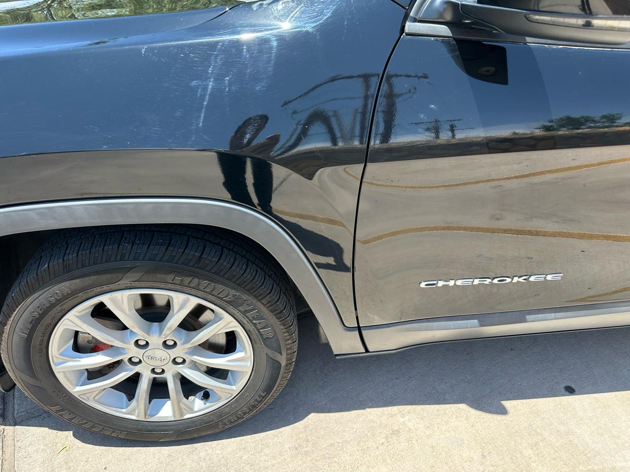 Jeep Cherokee Latitude FWD 2021