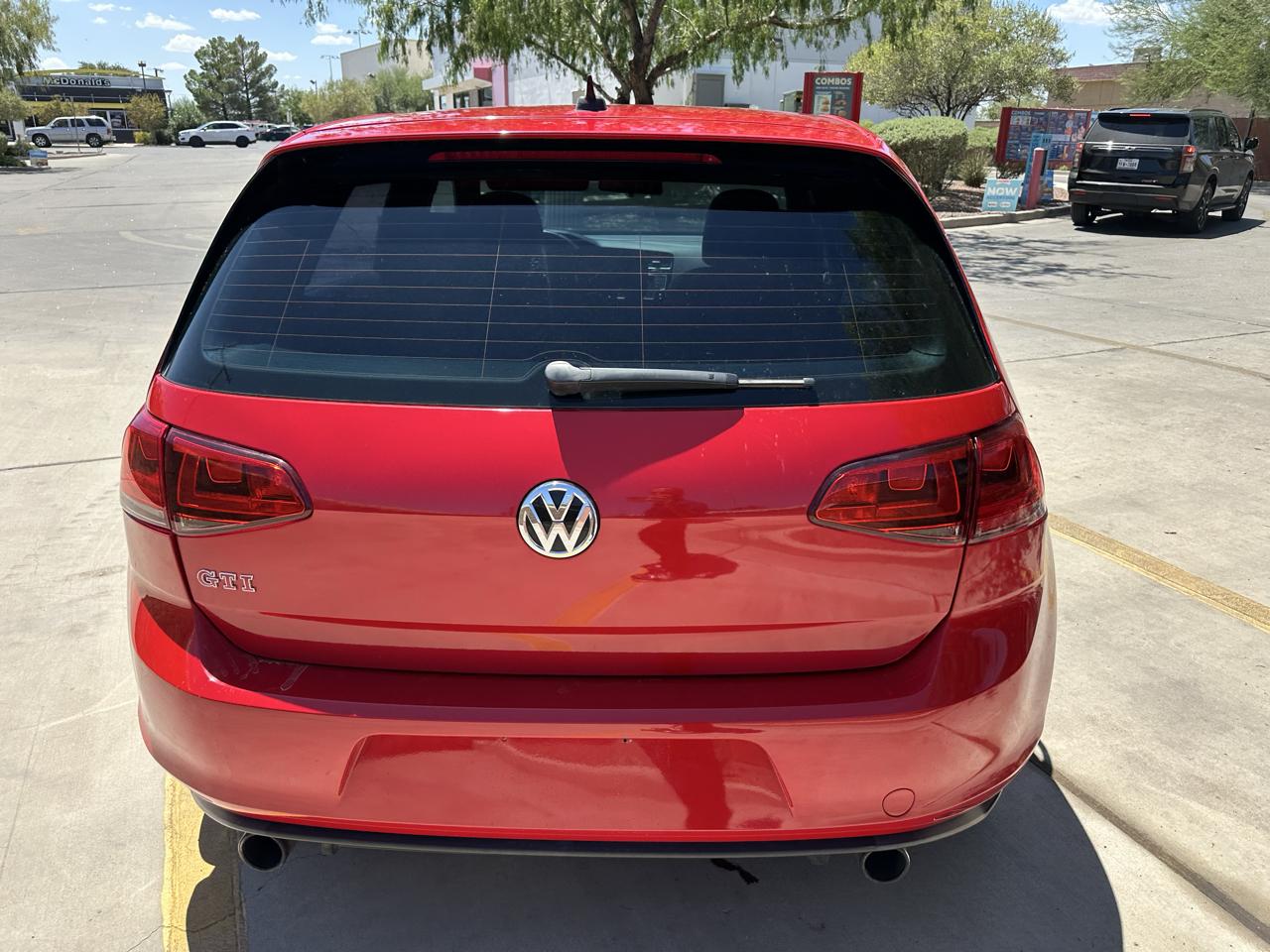 Volkswagen Golf GTI 2.0T 4-Door Autobahn Manual 2017