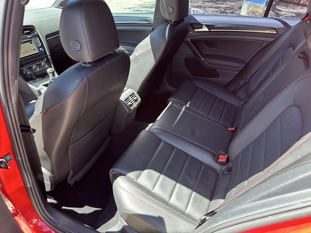 Volkswagen Golf GTI 2.0T 4-Door Autobahn Manual 2017