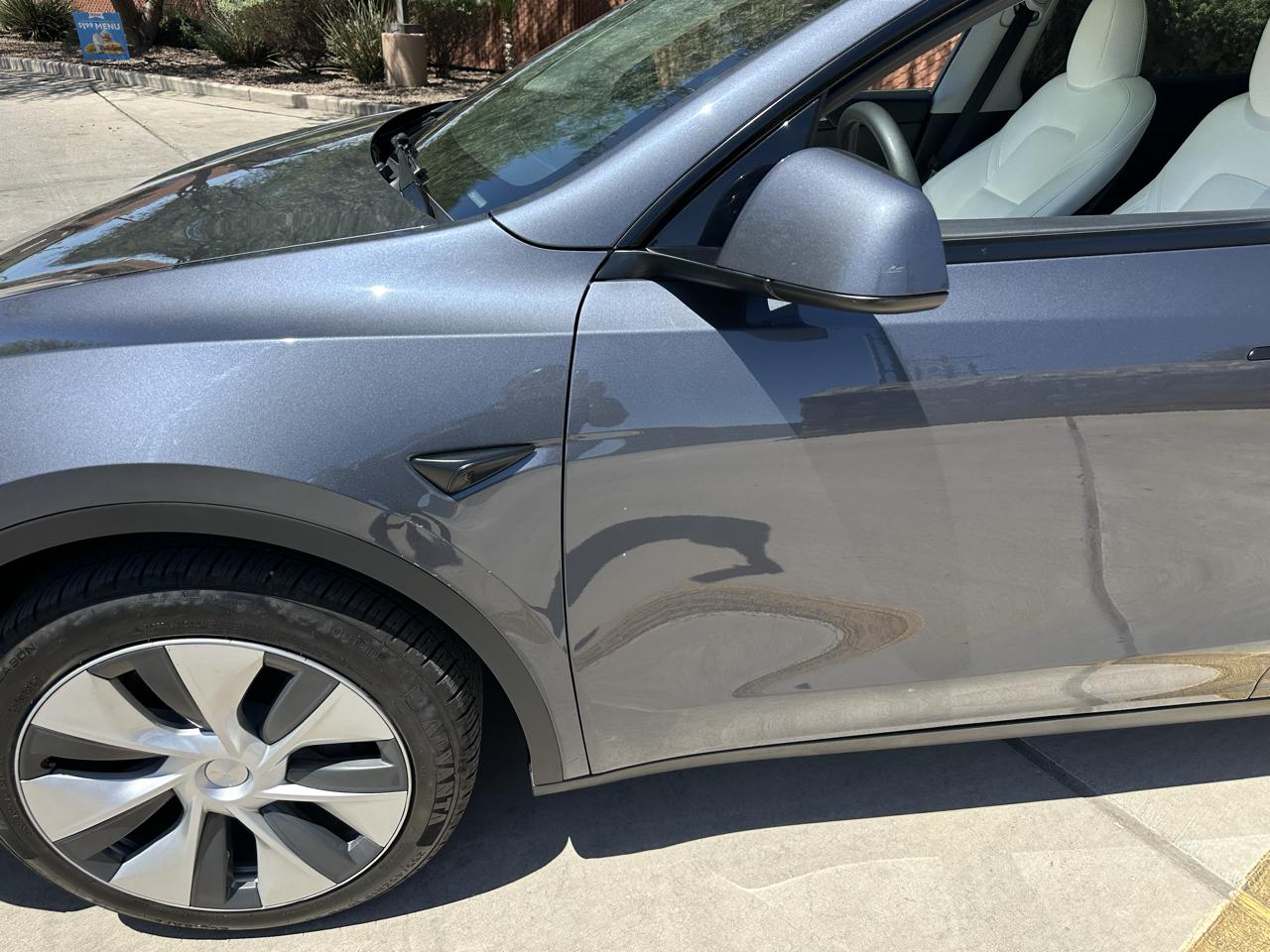Tesla Model Y Long Range AWD 2023