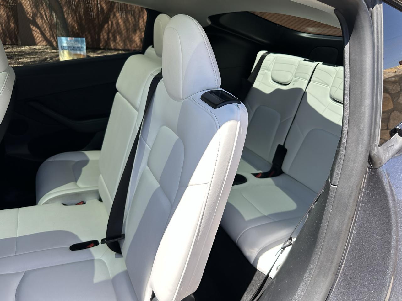 Tesla Model Y Long Range AWD 2023