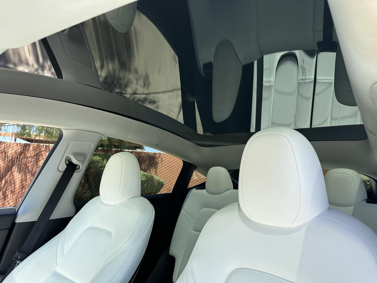 Tesla Model Y Long Range AWD 2023