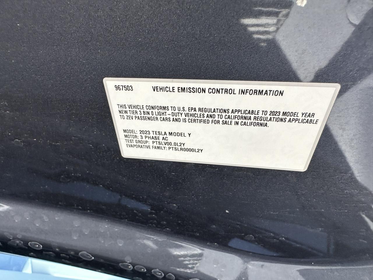 Tesla Model Y Long Range AWD 2023
