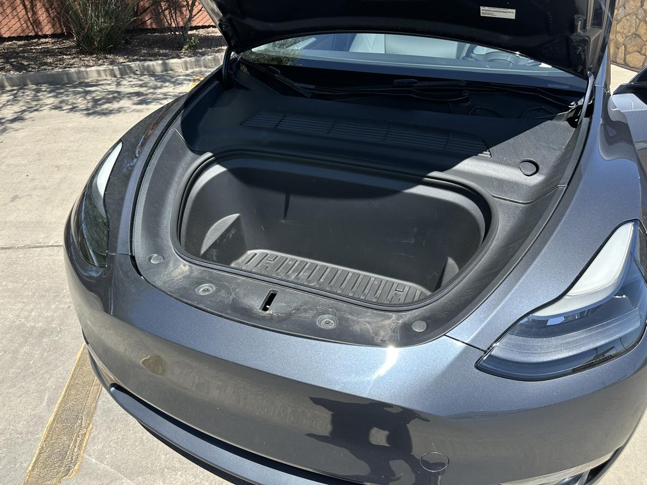 Tesla Model Y Long Range AWD 2023