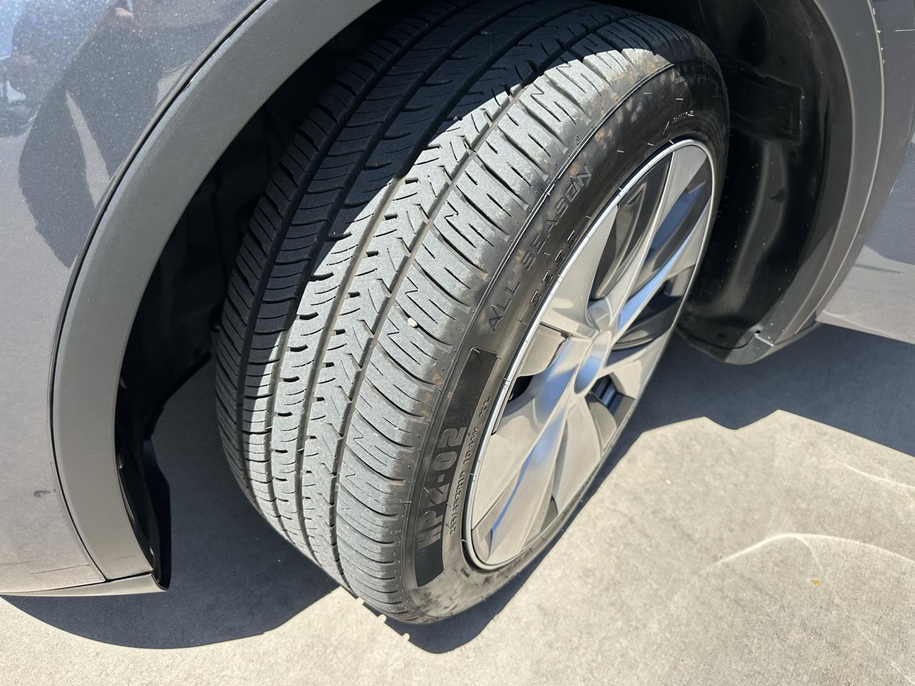 Tesla Model Y Long Range AWD 2023