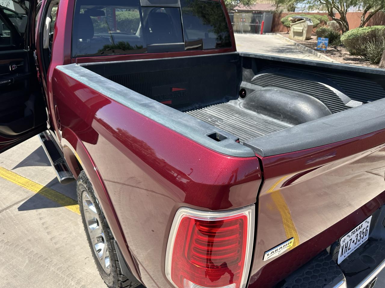 RAM 1500 Laramie Crew Cab SWB 4WD 2017