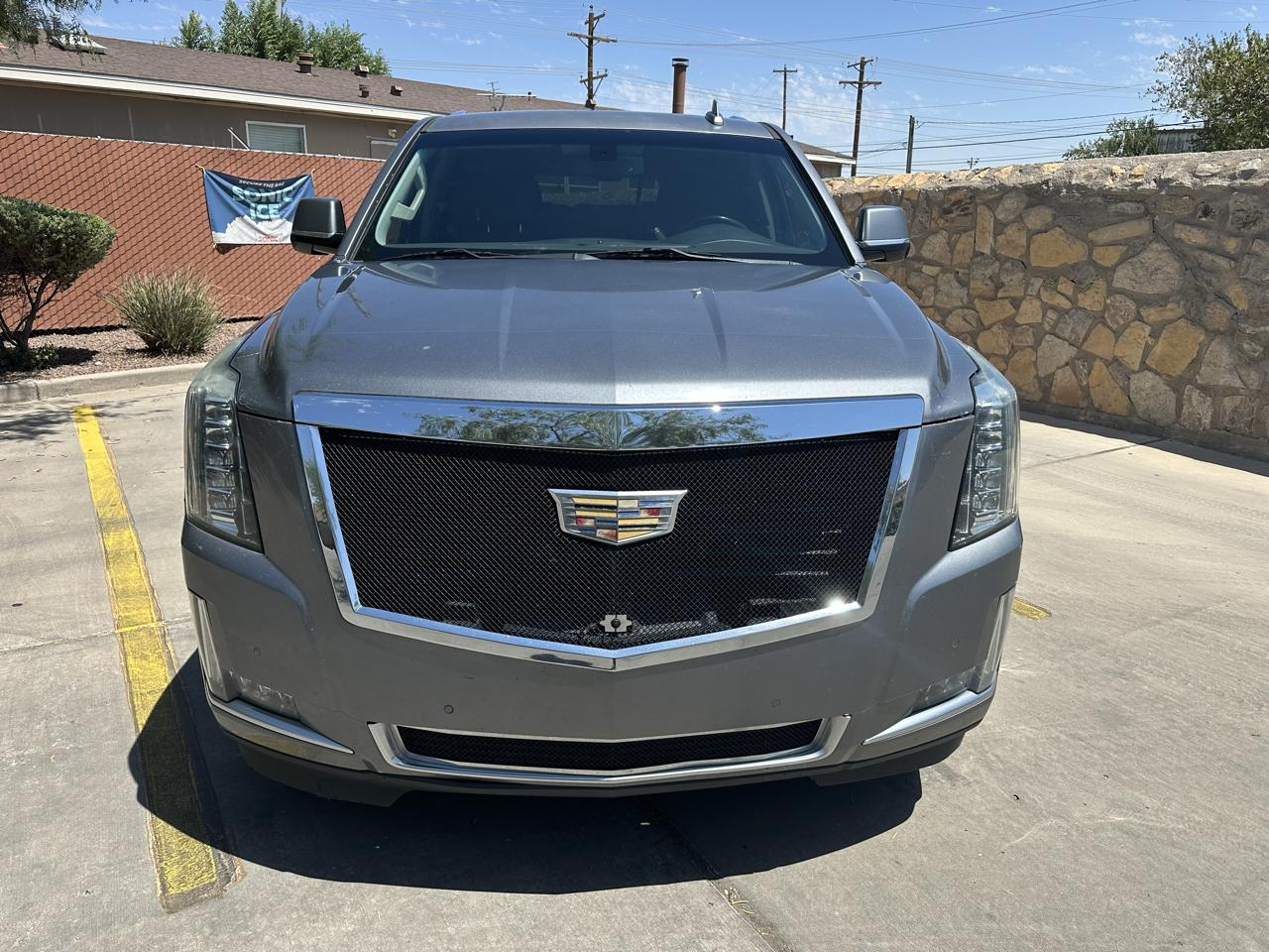 Cadillac Escalade Standard 4WD 2018