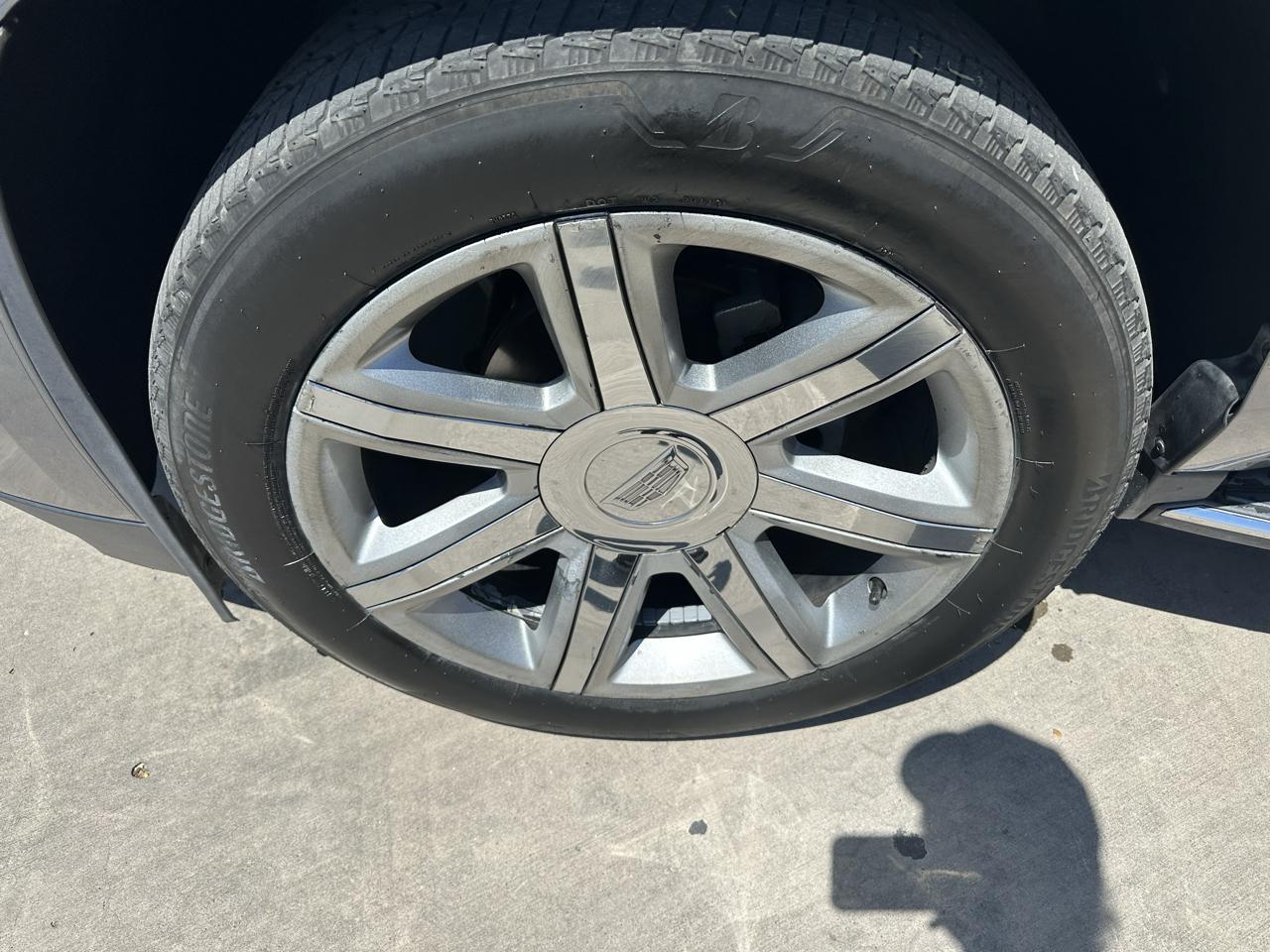 Cadillac Escalade Standard 4WD 2018