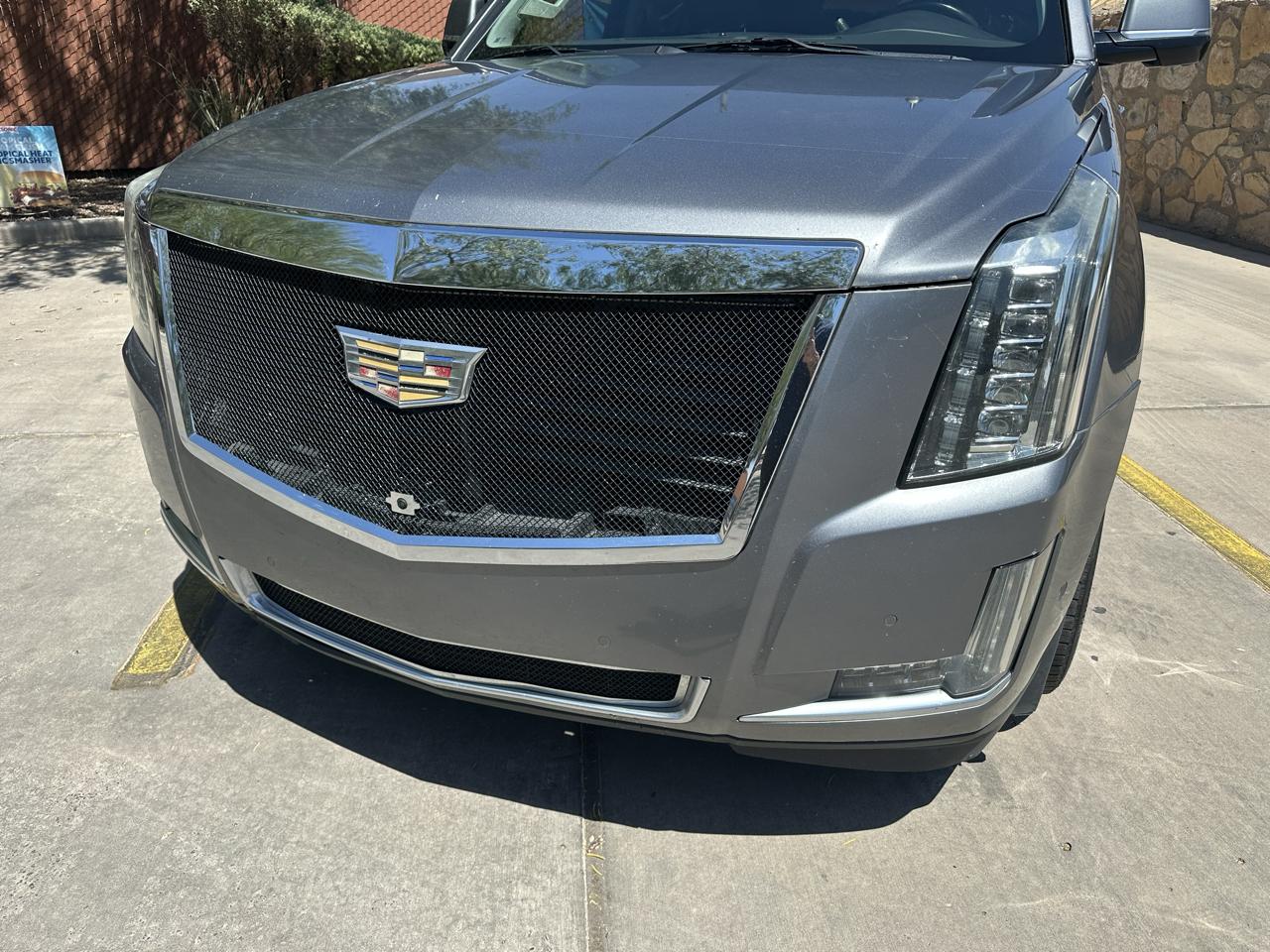 Cadillac Escalade Standard 4WD 2018