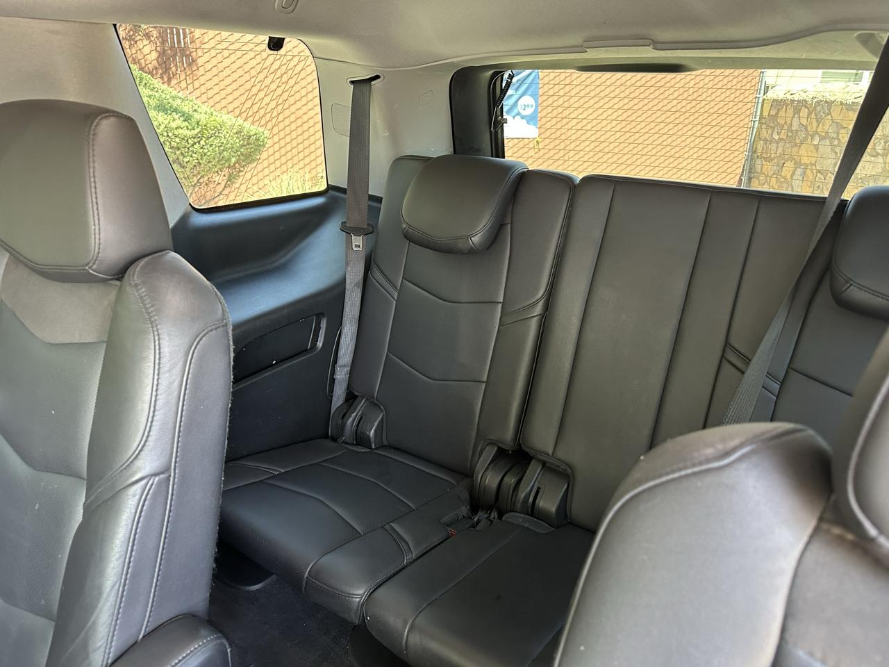 Cadillac Escalade Standard 4WD 2018