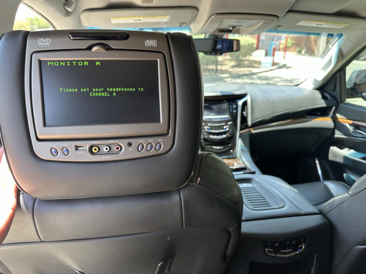 Cadillac Escalade Standard 4WD 2018
