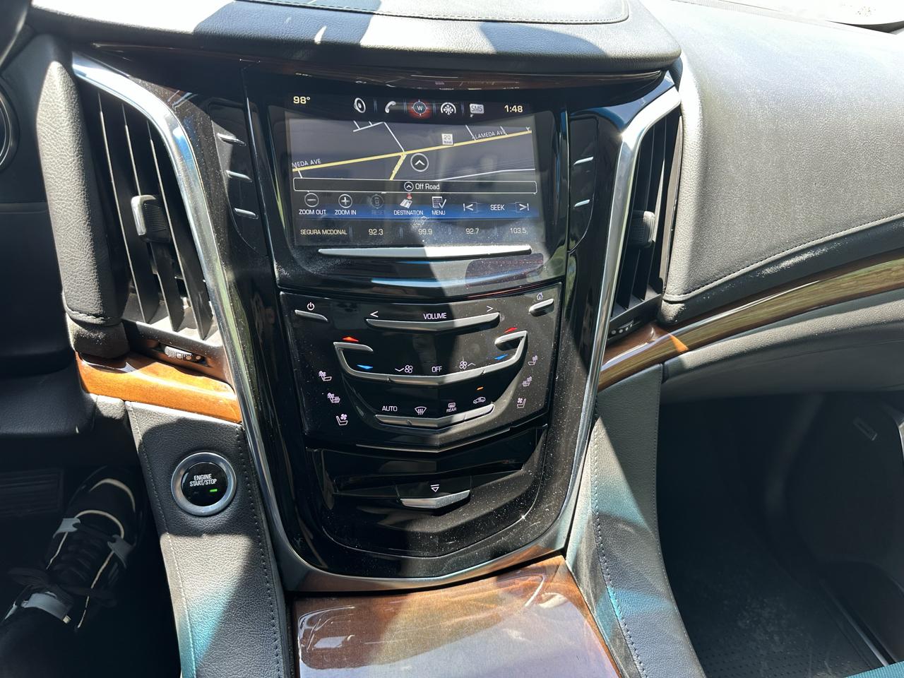 Cadillac Escalade Standard 4WD 2018