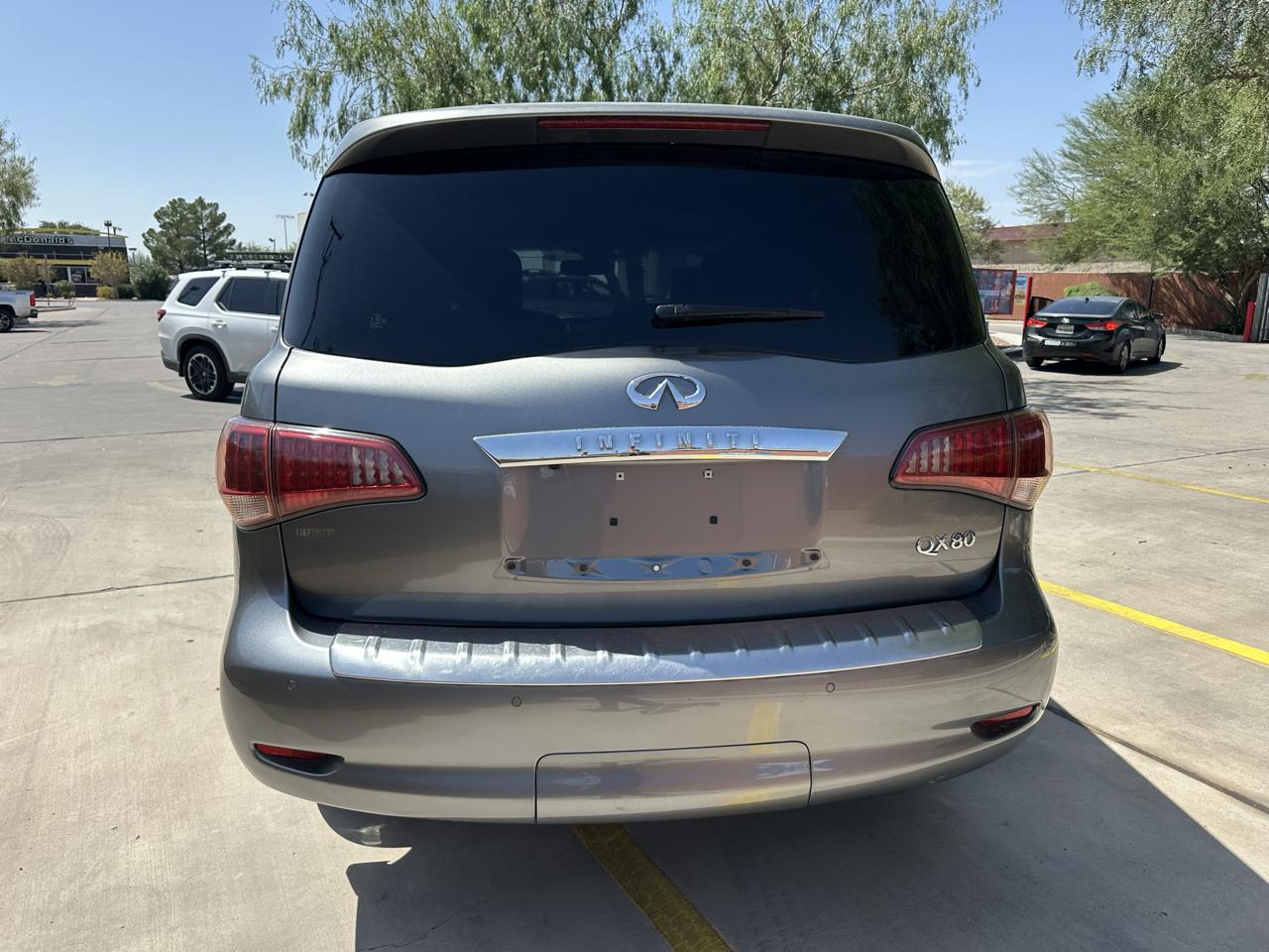 Infiniti QX80 2WD 2015