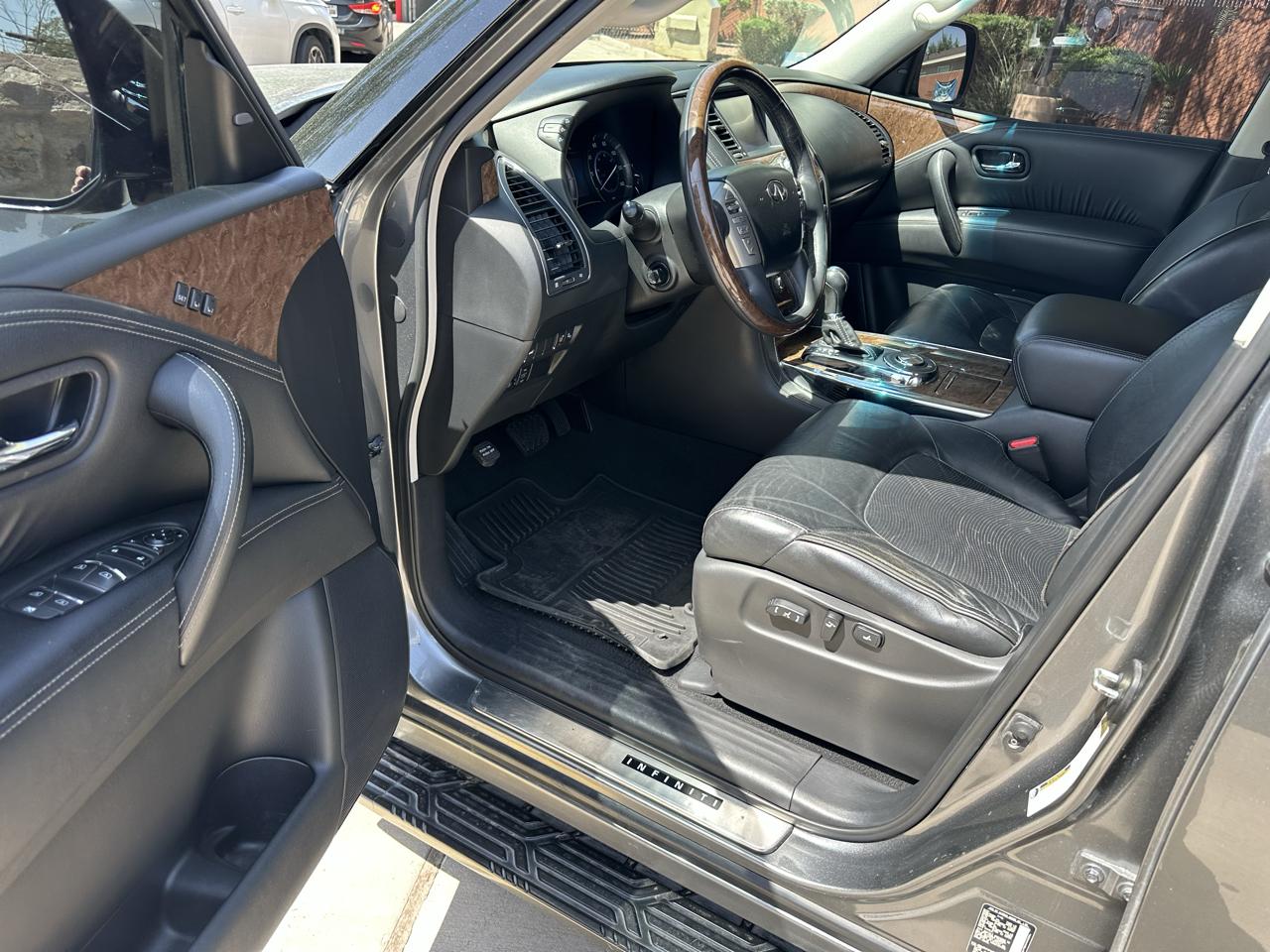 Infiniti QX80 2WD 2015
