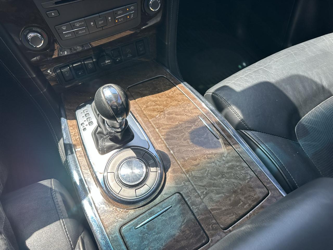 Infiniti QX80 2WD 2015