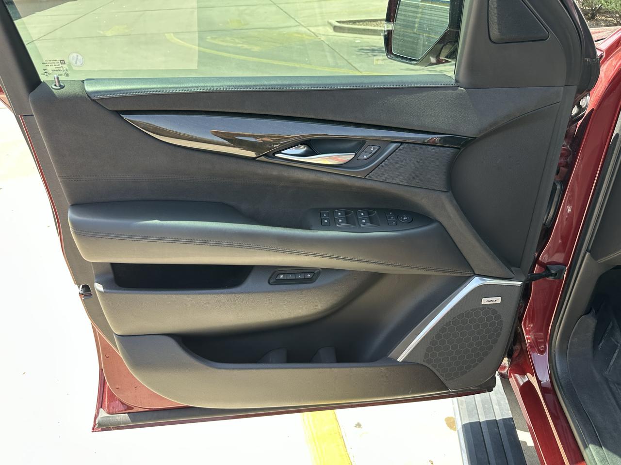 Cadillac Escalade Platinum 4WD 2017