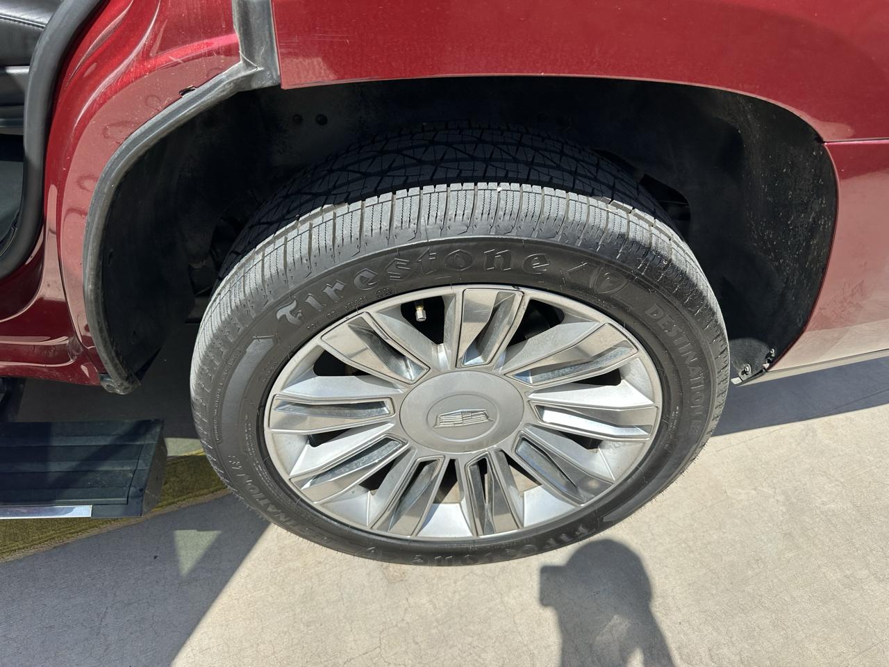 Cadillac Escalade Platinum 4WD 2017