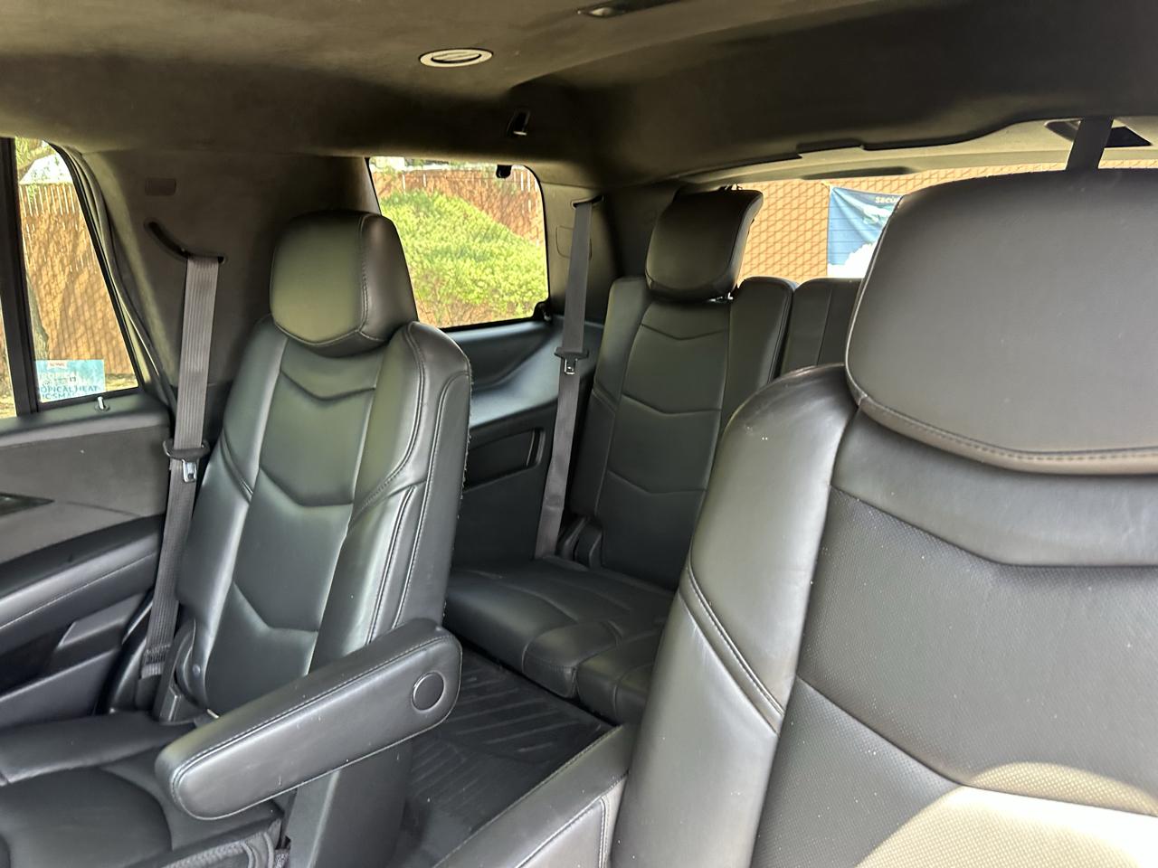 Cadillac Escalade Platinum 4WD 2017