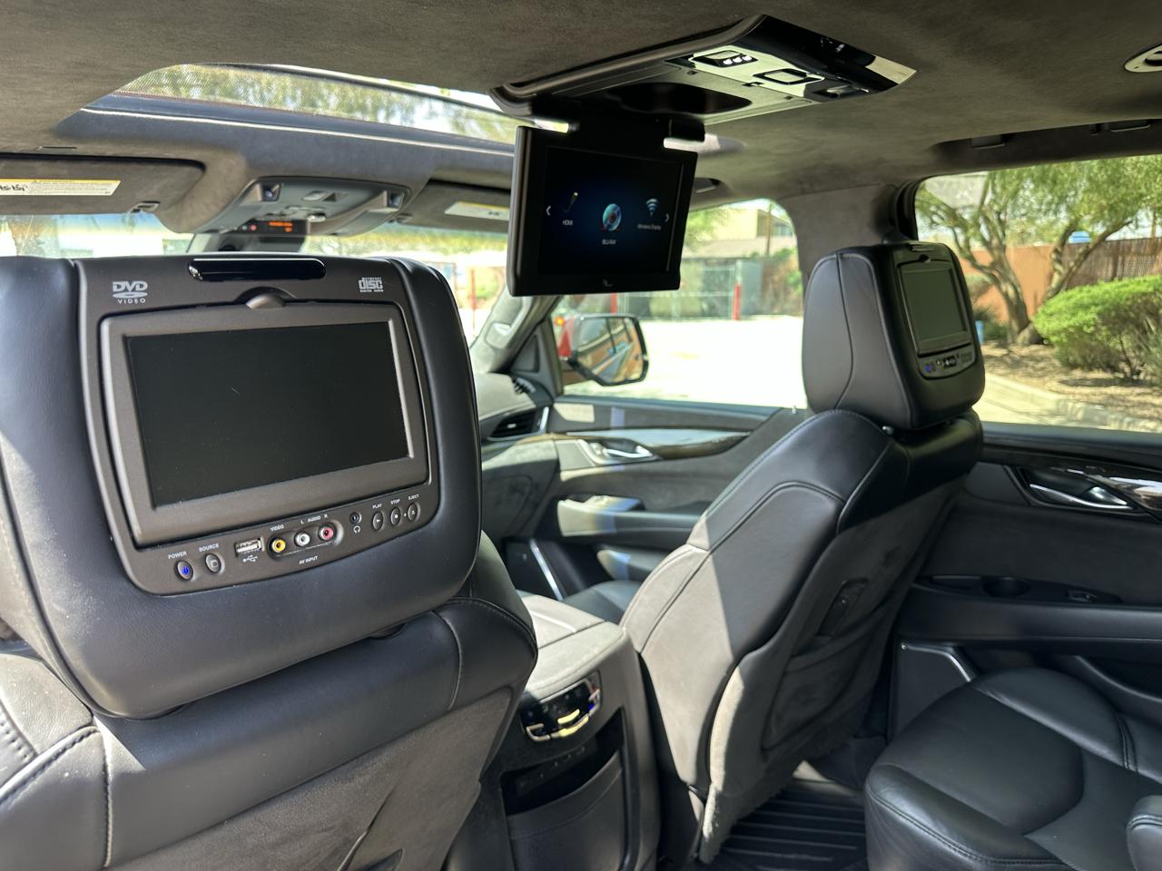 Cadillac Escalade Platinum 4WD 2017