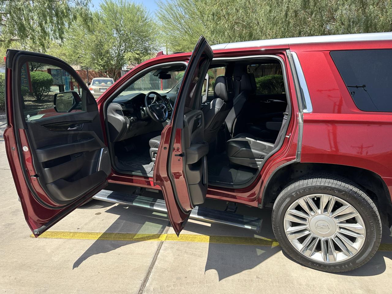 Cadillac Escalade Platinum 4WD 2017