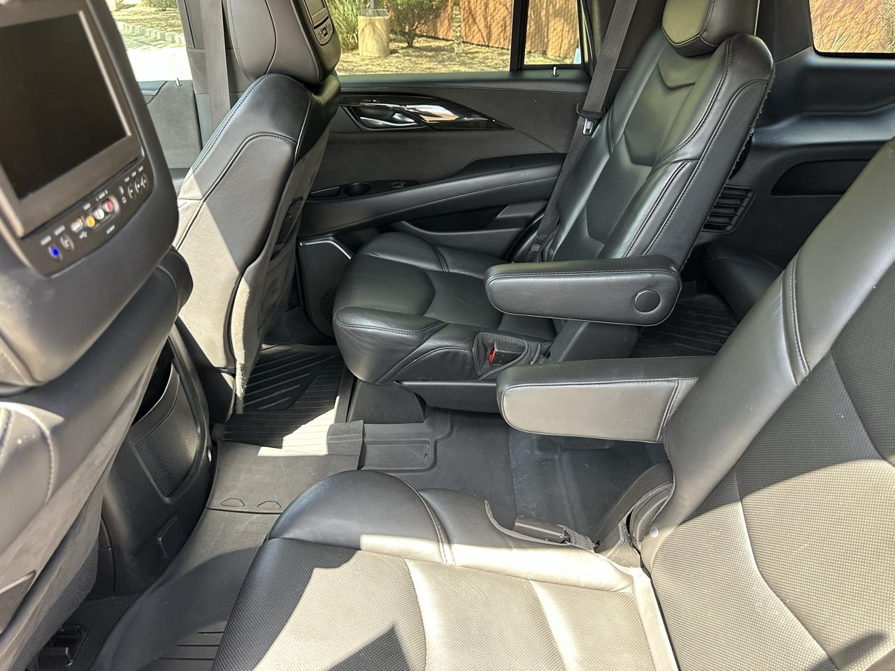Cadillac Escalade Platinum 4WD 2017