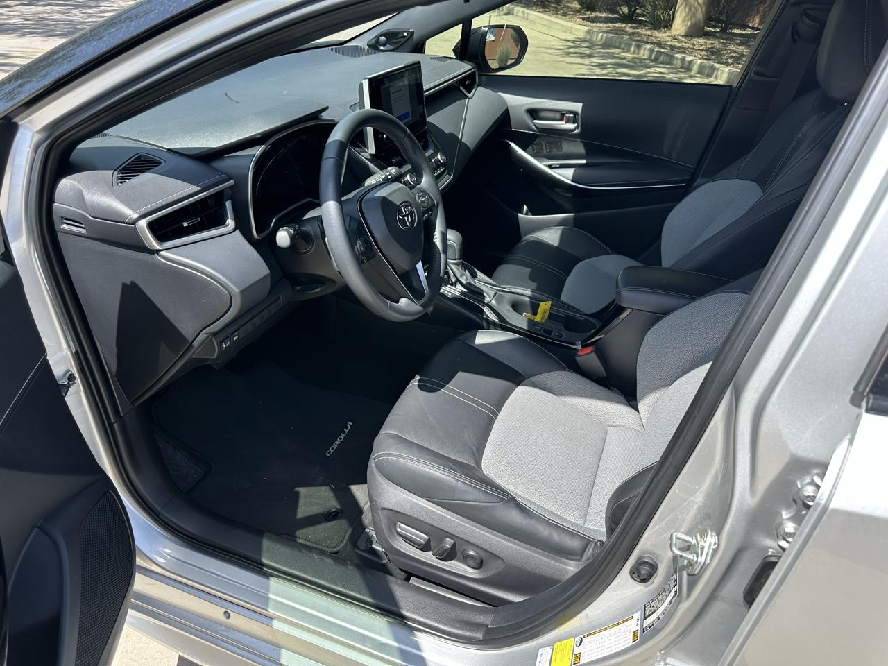 Toyota Corolla XSE Hatchback 2025