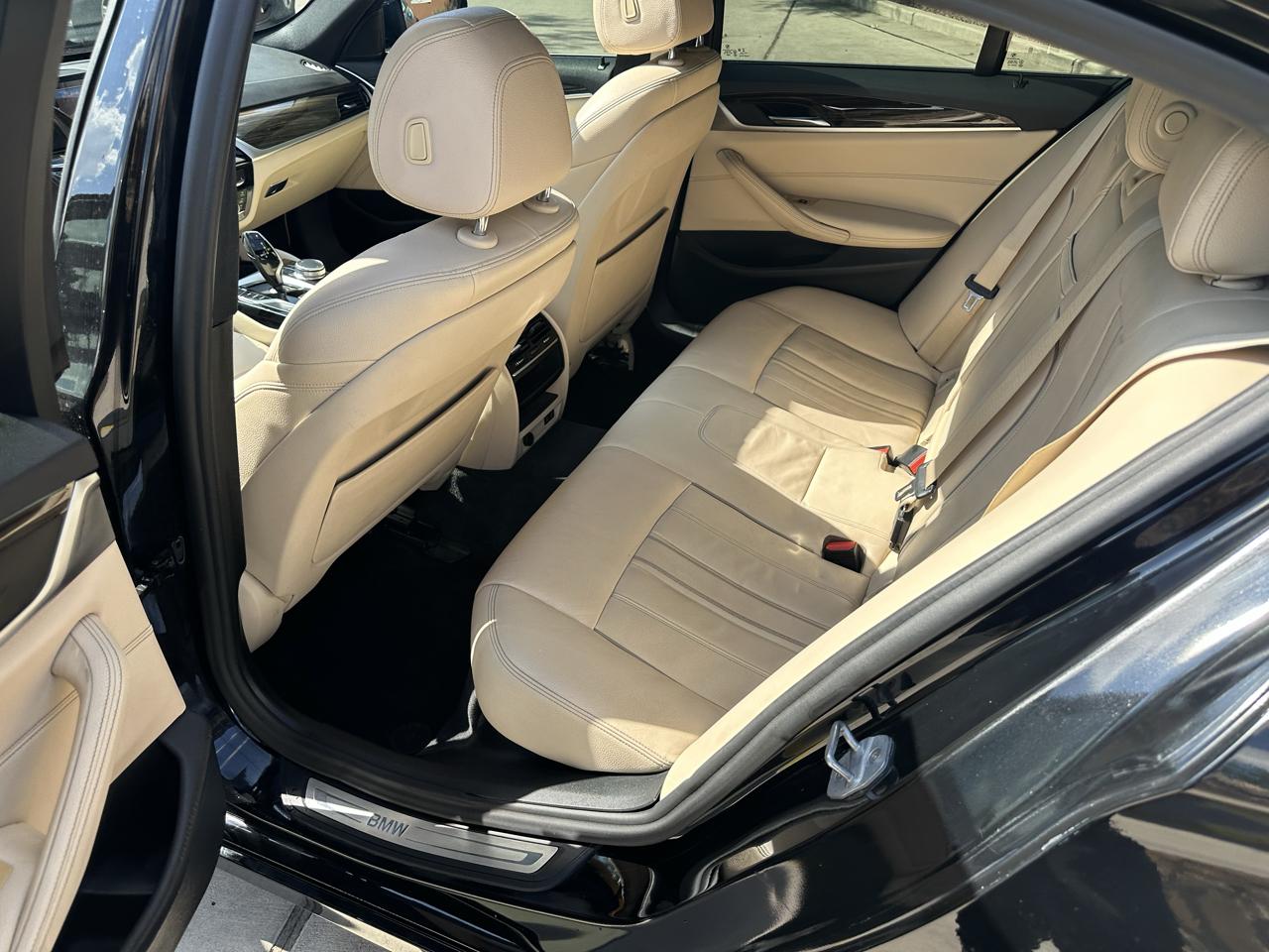 BMW 5-Series 530i 2020