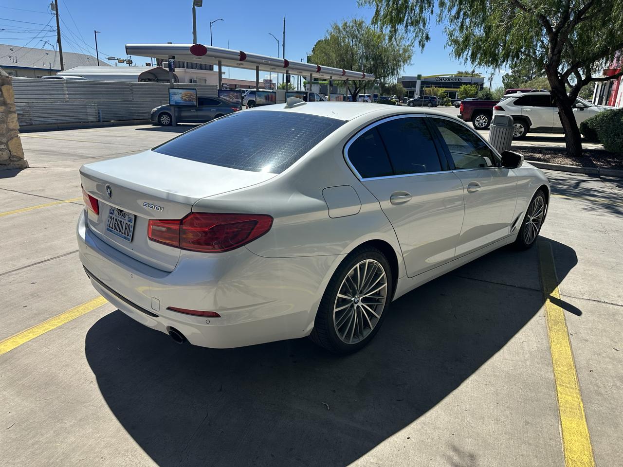 BMW 5-Series 530i 2019