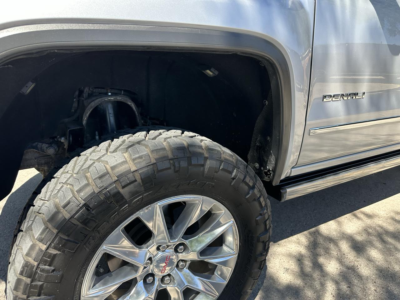 GMC Sierra 1500 Denali Crew Cab Short Box 4WD 2017