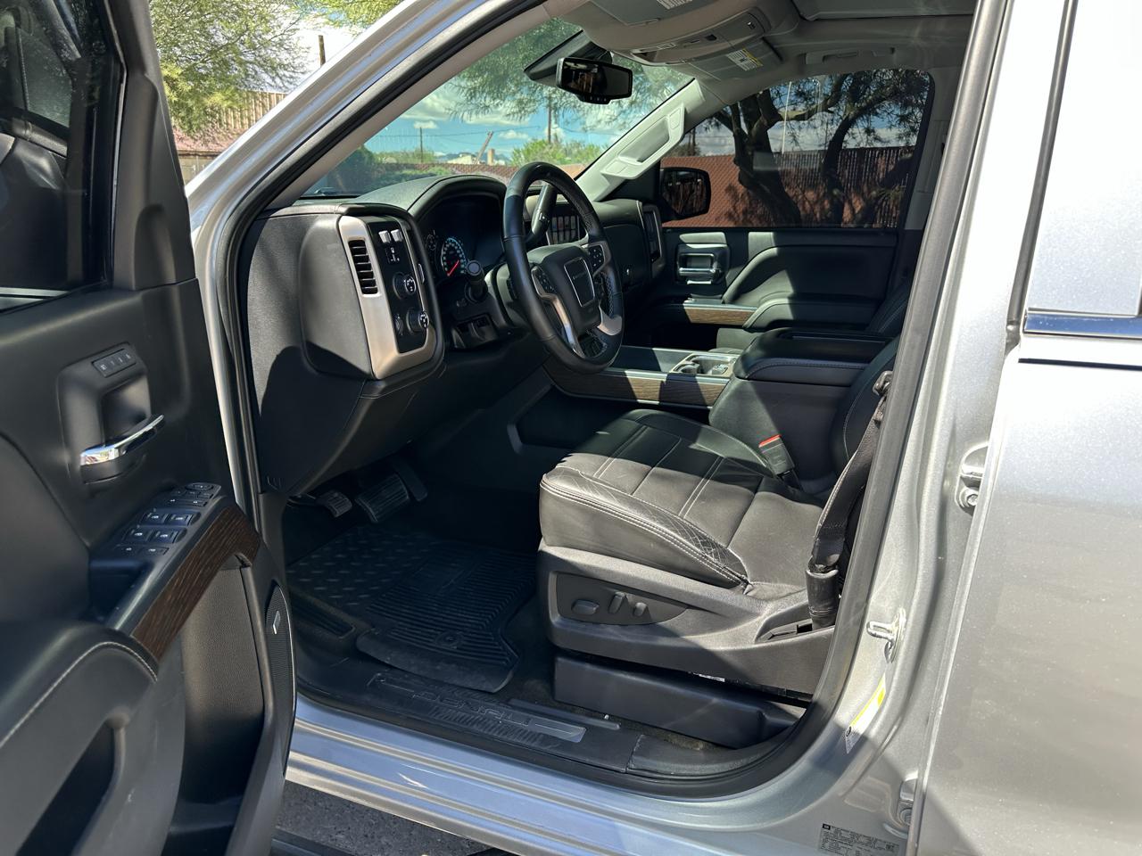 GMC Sierra 1500 Denali Crew Cab Short Box 4WD 2017