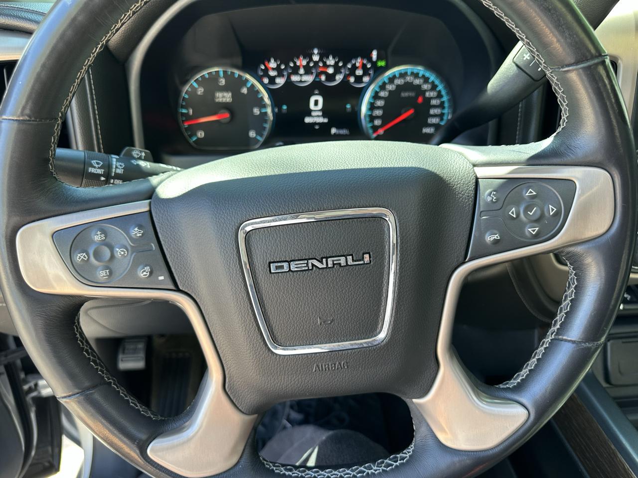 GMC Sierra 1500 Denali Crew Cab Short Box 4WD 2017