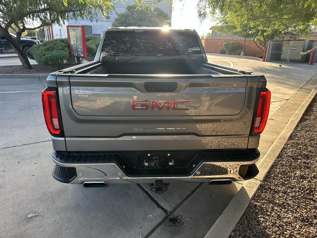 GMC Sierra 1500 4WD Crew Cab 157" SLT 2020