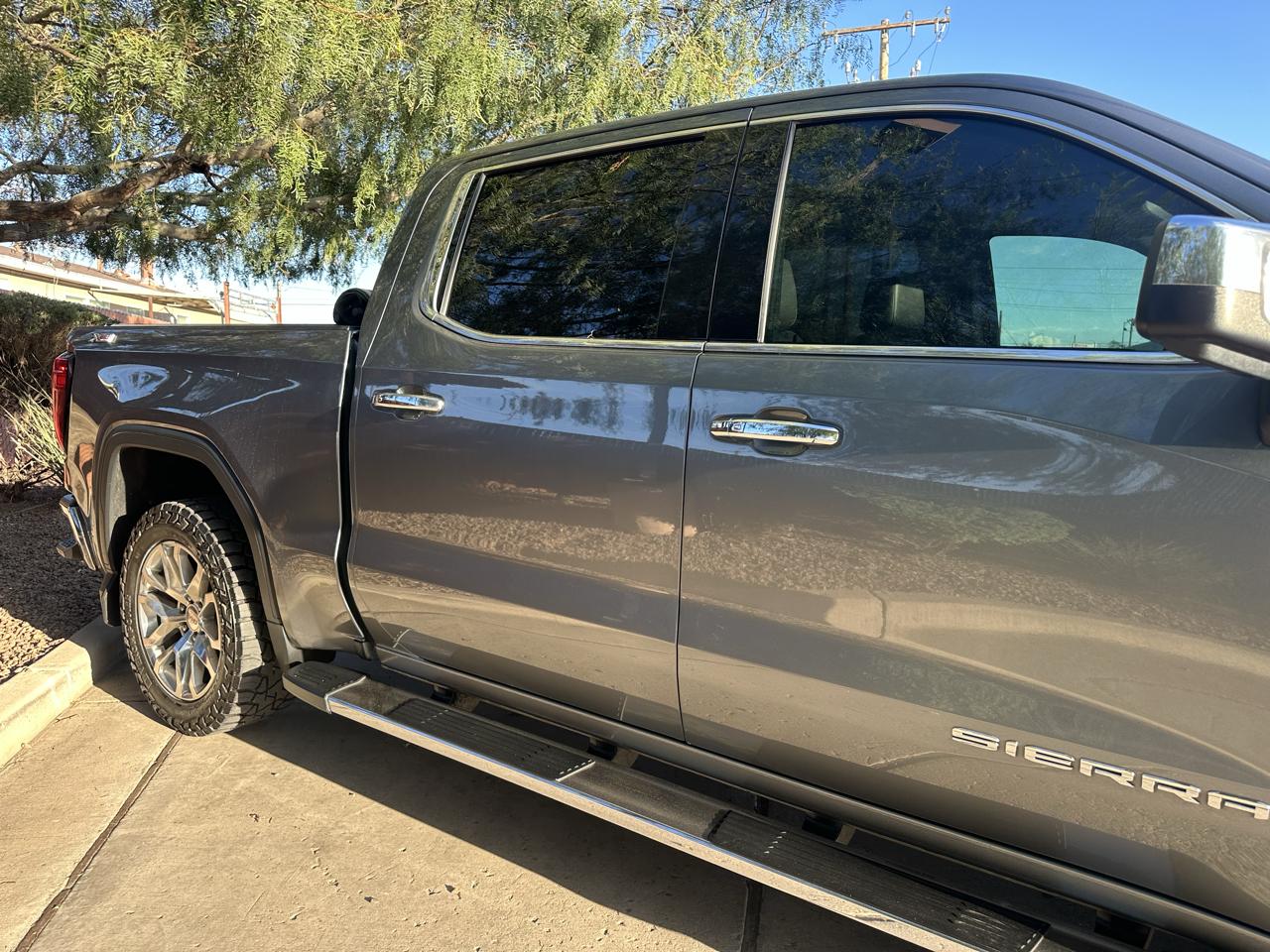 GMC Sierra 1500 4WD Crew Cab 157" SLT 2020