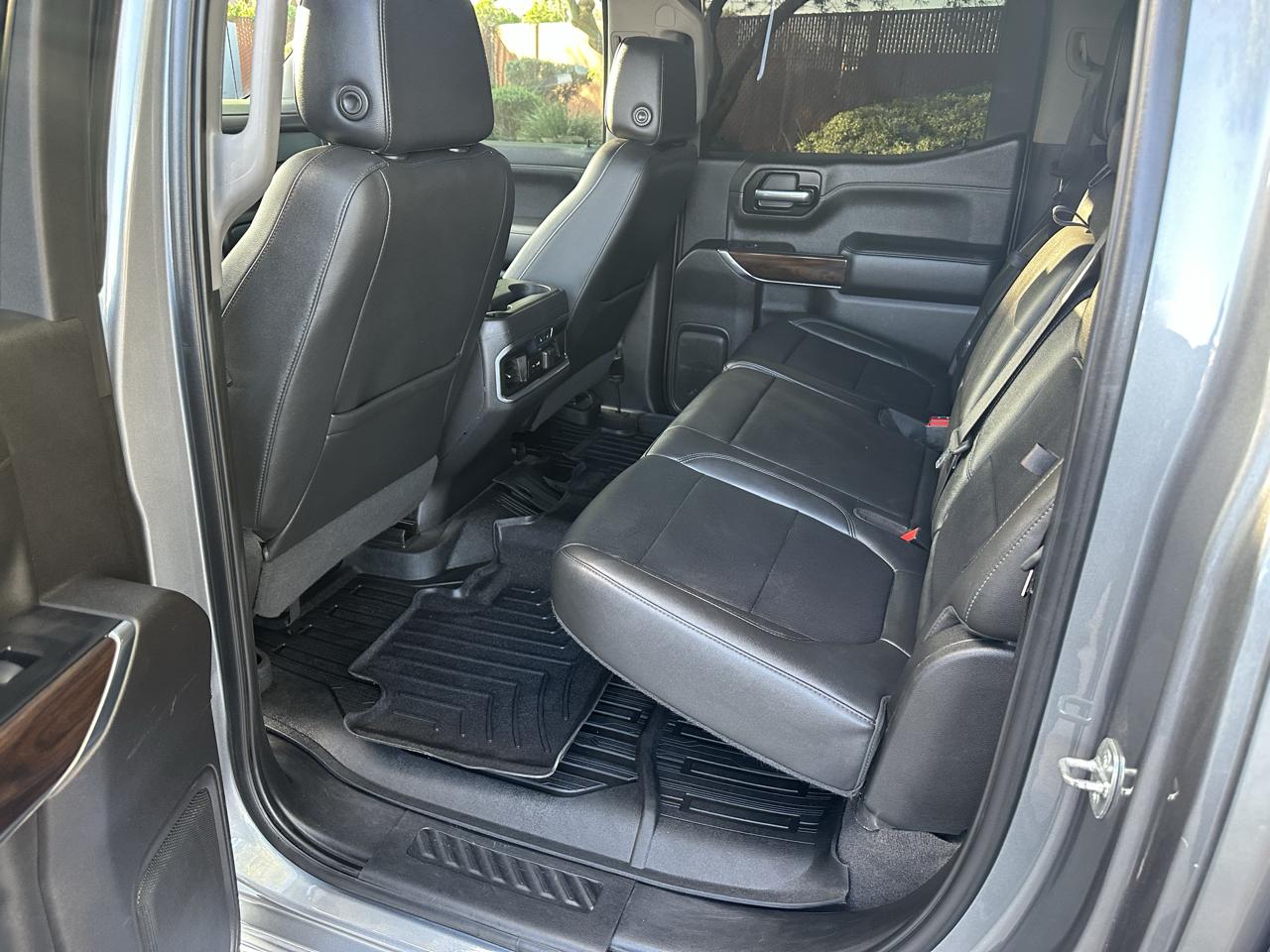 GMC Sierra 1500 4WD Crew Cab 157" SLT 2020