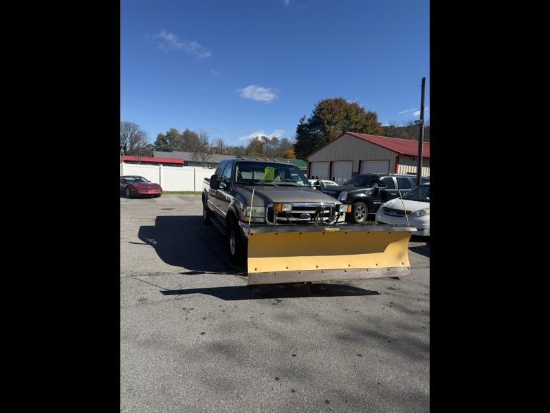 2002 Ford F-250 SD Lariat Crew Cab Long Bed 4WD