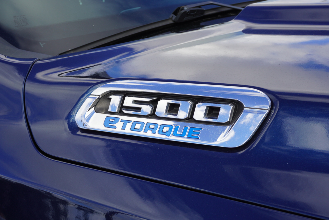 RAM 1500 Big Horn Crew Cab SWB 2WD 2022