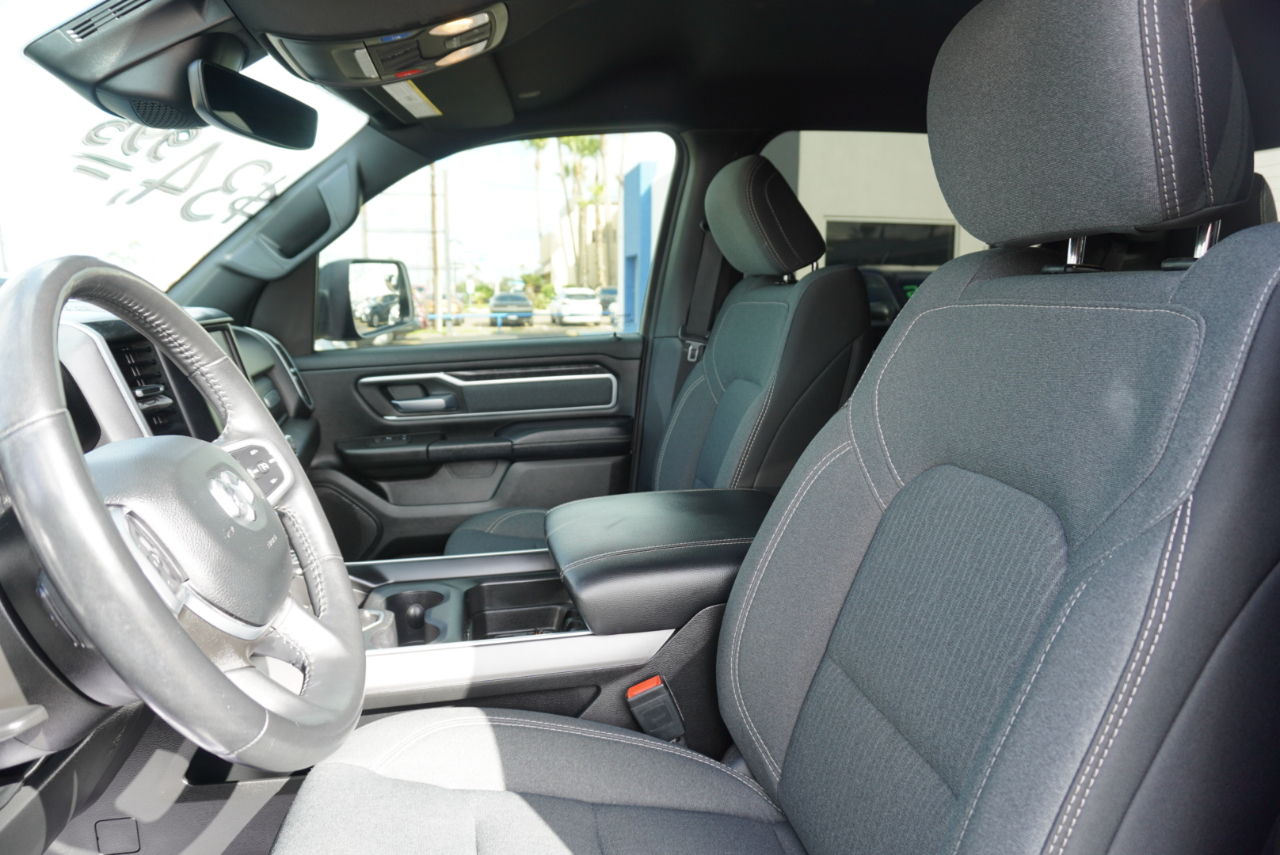 RAM 1500 Big Horn Crew Cab SWB 2WD 2022