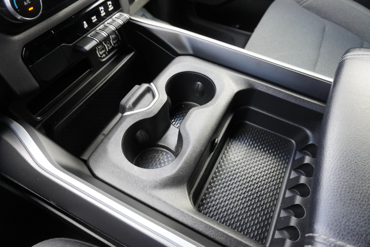 RAM 1500 Big Horn Crew Cab SWB 2WD 2022