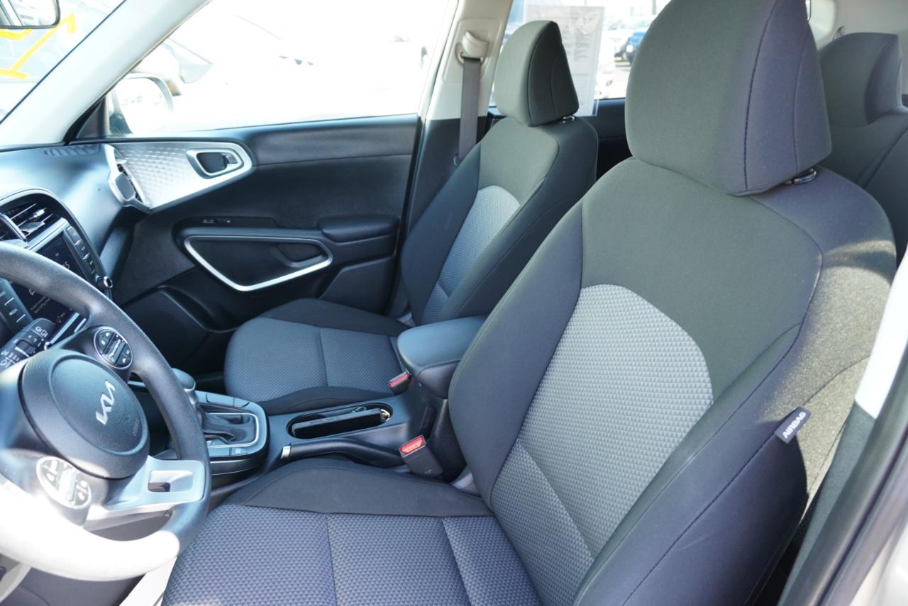 Kia Soul LX CVT 2024