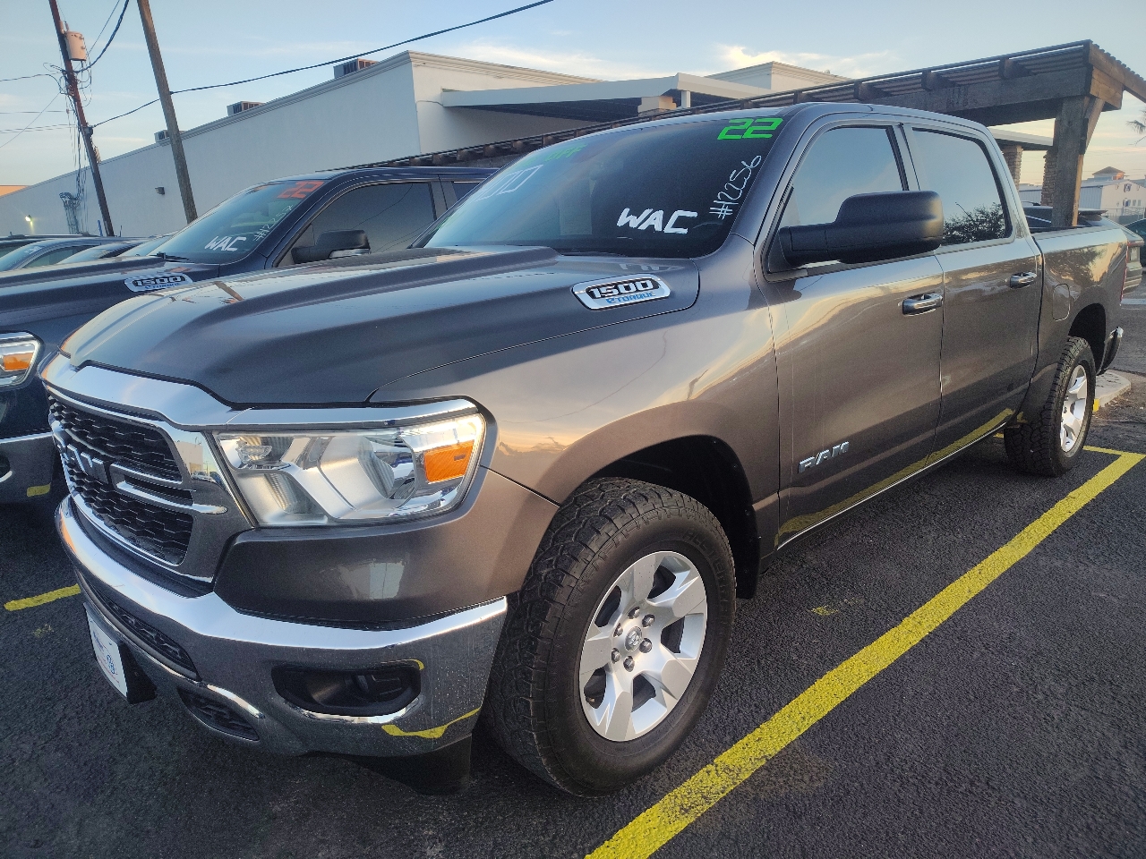 RAM 1500 Big Horn Crew Cab SWB 2WD 2022