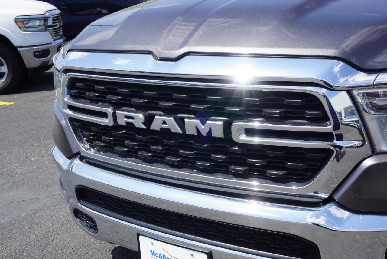 RAM 1500 Big Horn Crew Cab SWB 2WD 2022