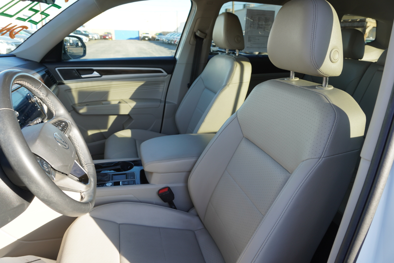 Volkswagen Atlas V6 SE w/Technology 2022