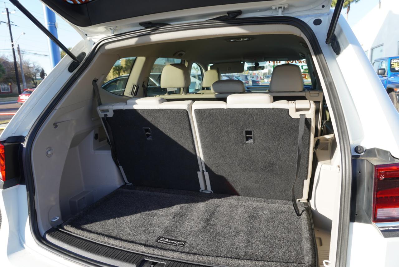 Volkswagen Atlas V6 SE w/Technology 2022