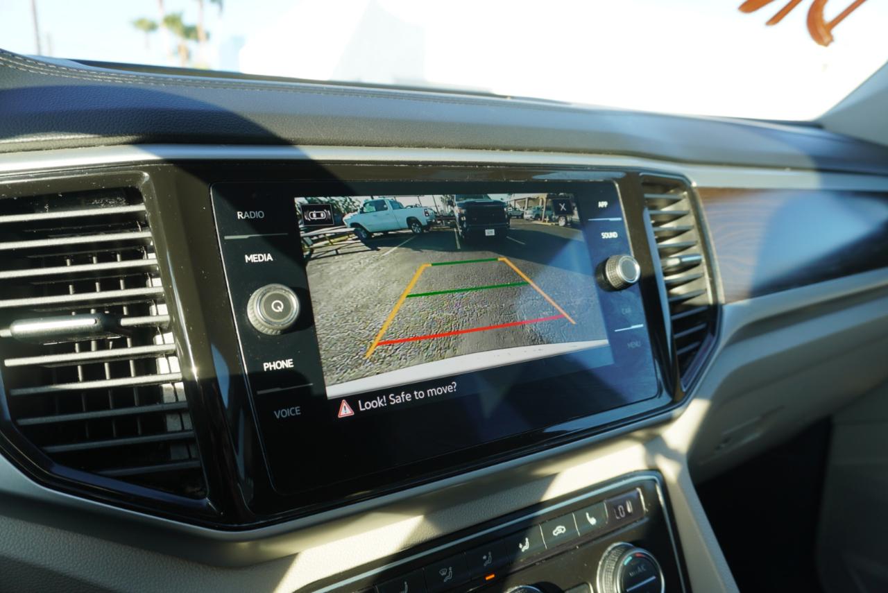 Volkswagen Atlas V6 SE w/Technology 2022